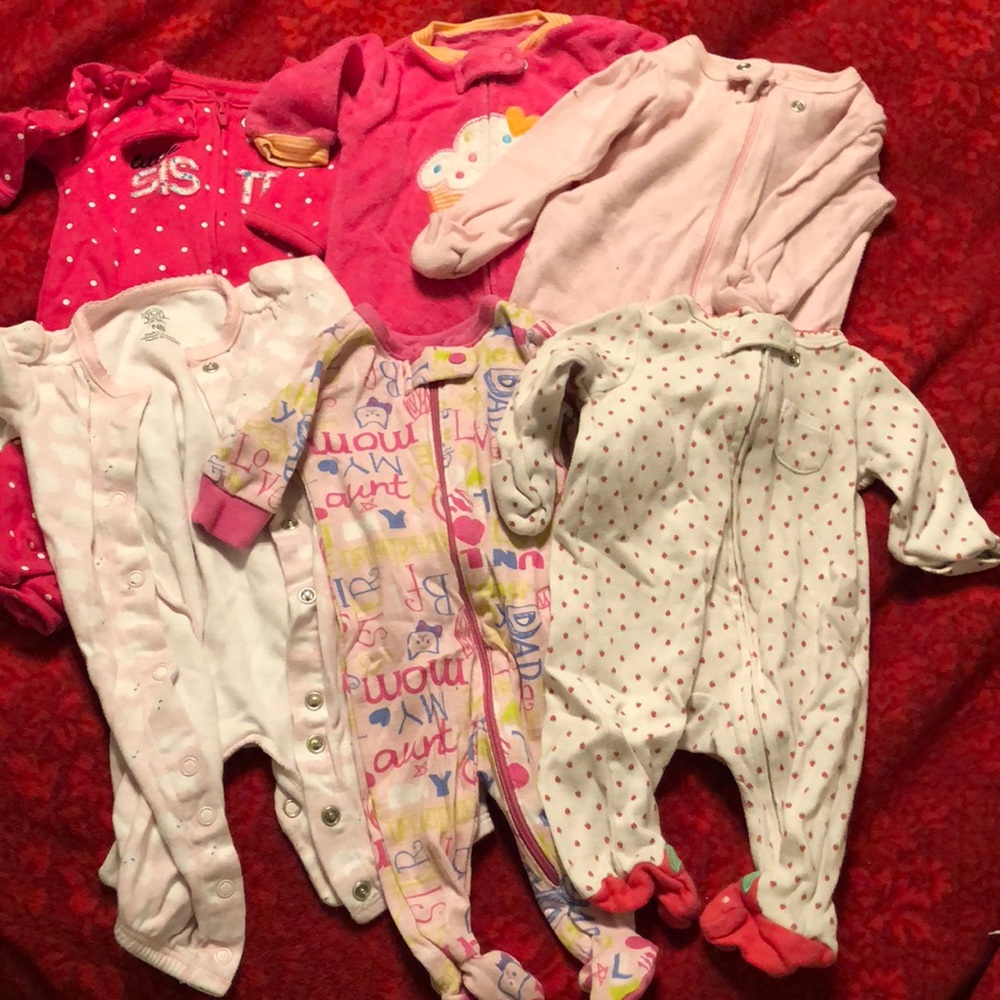6pm Newborn baby girl sleeper set
